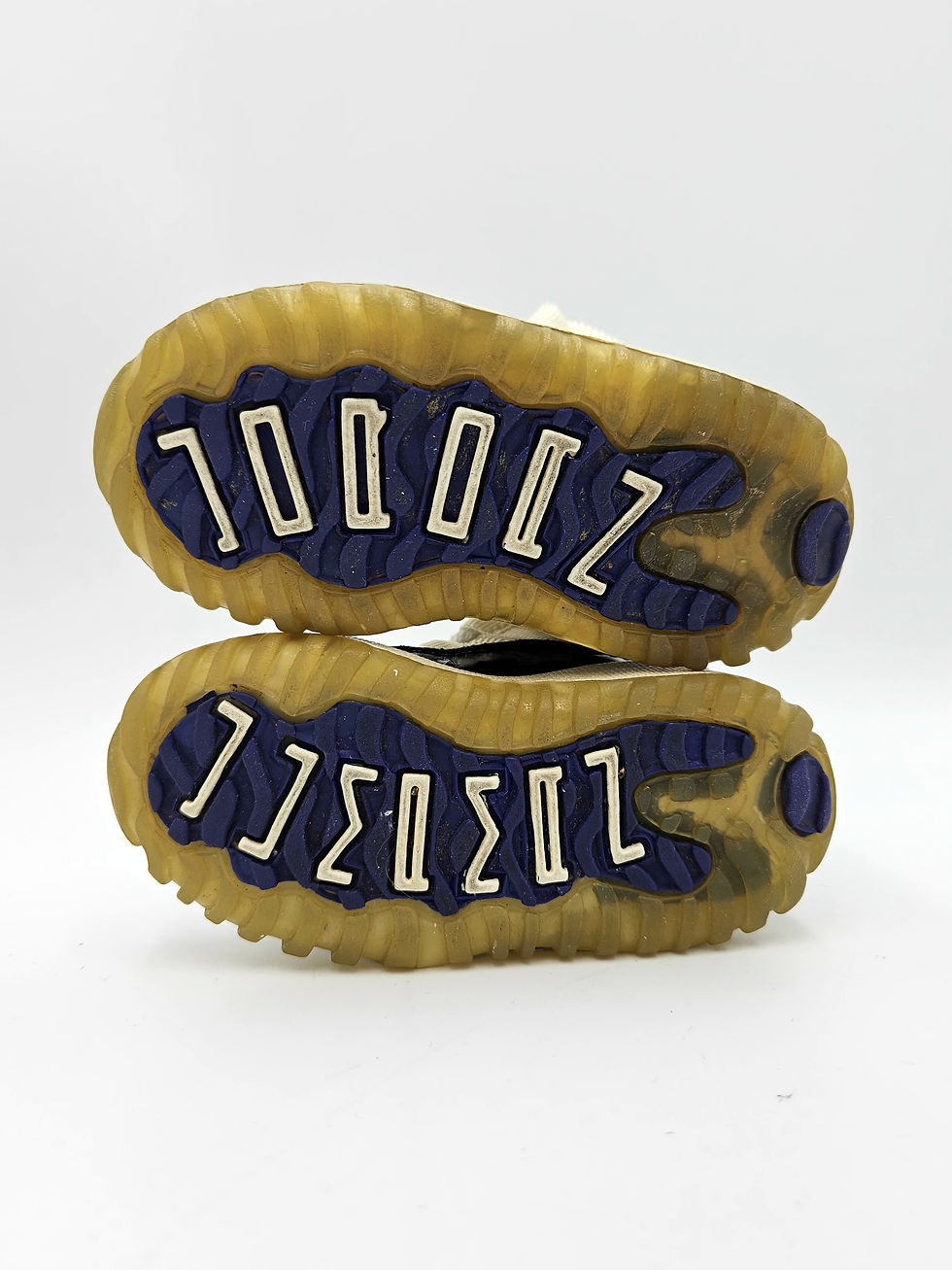 Thumbnail: Pair Baby Jordan 11 Original