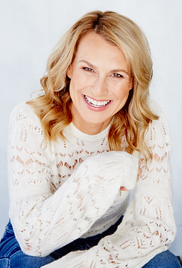 Suzan Scott - Presenter