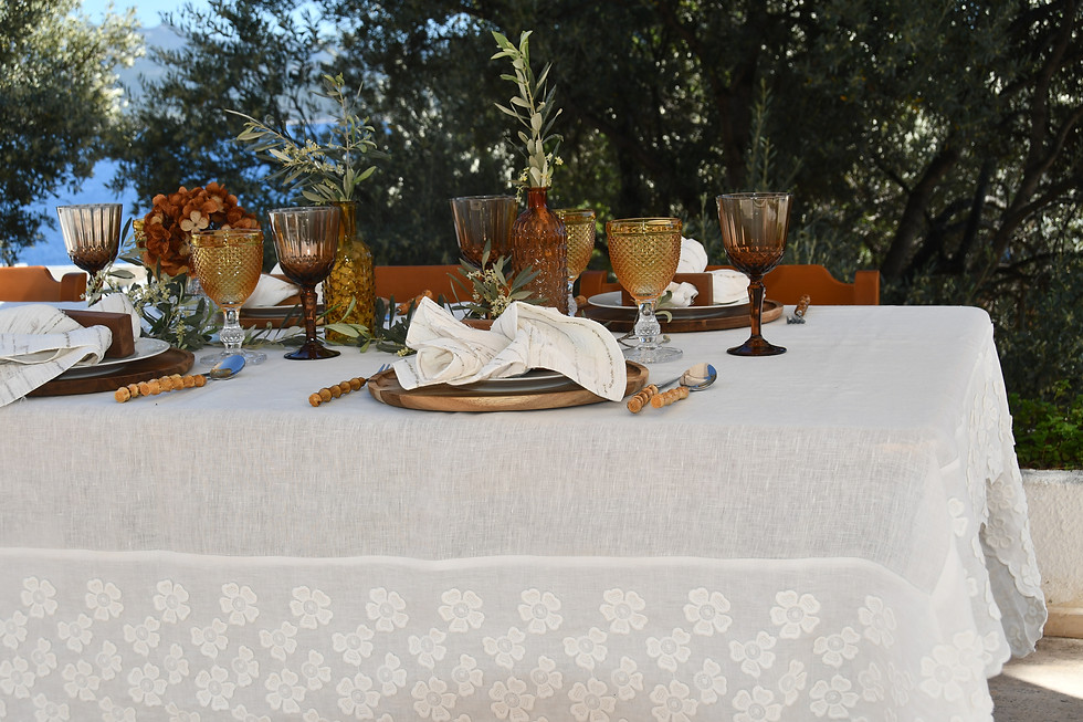 Thumbnail: Garden Trim Linen Tablecloth