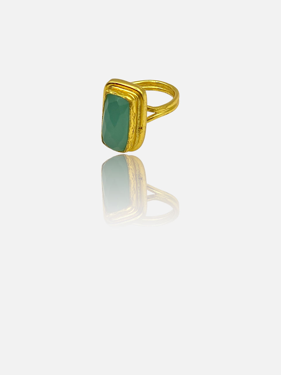 Thumbnail: Irie Single Gemstone Cocktail Ring