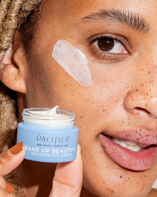 WakeUpBeautifulEYE-09947 copy.jpg