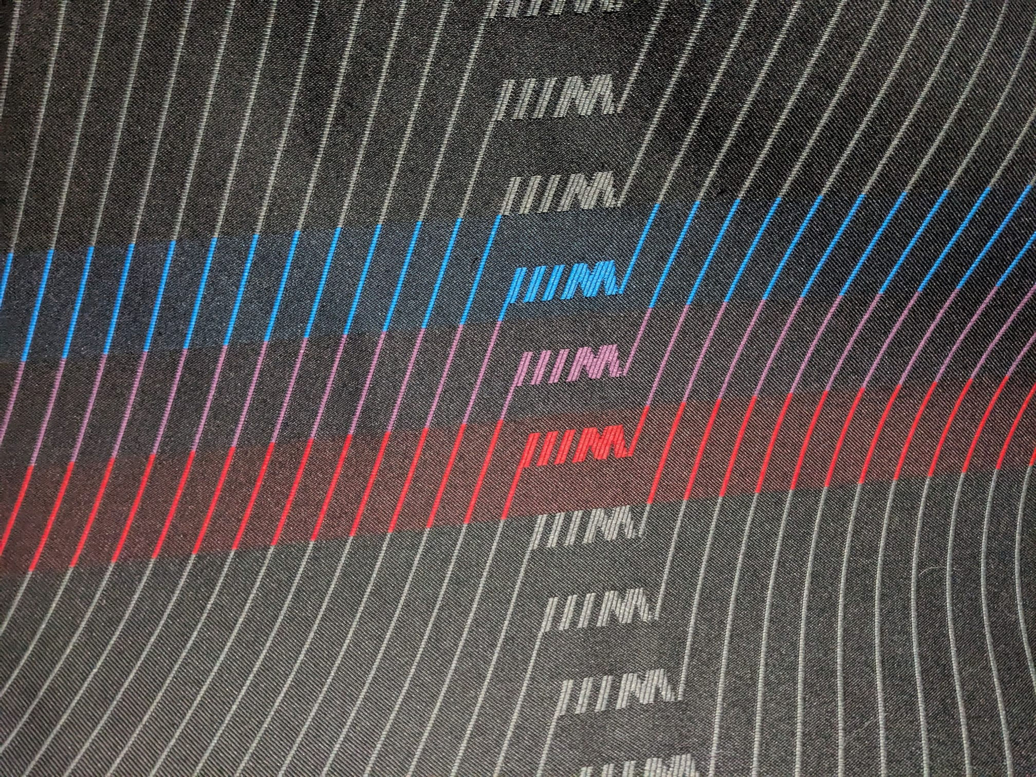 Black M Stripe "M Jahre"