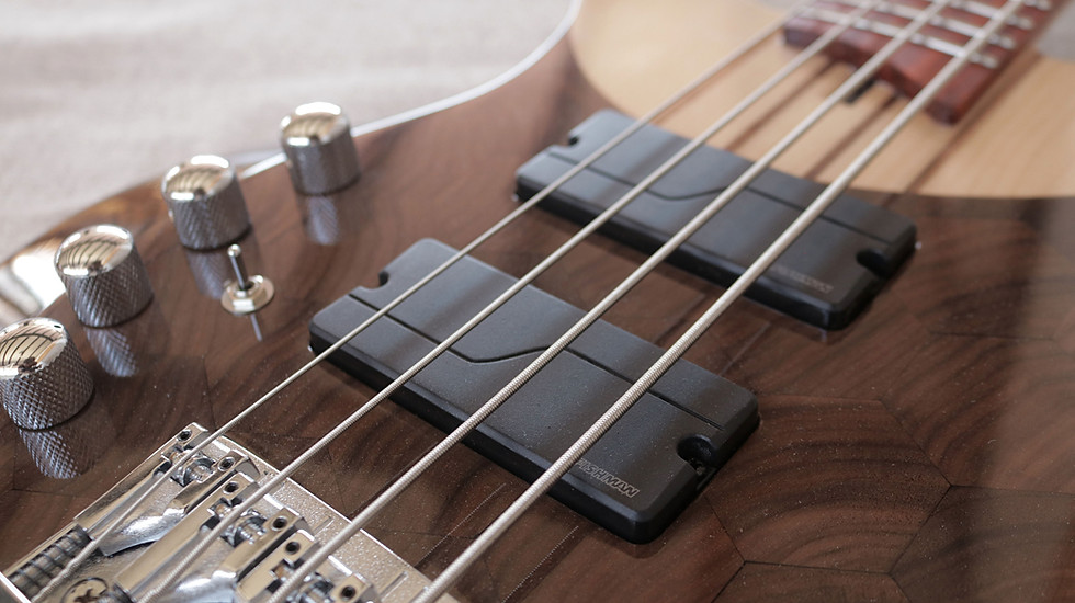 Thumbnail: Summer Night Bass Guitar (Left Handed- Padauk Fretboard)