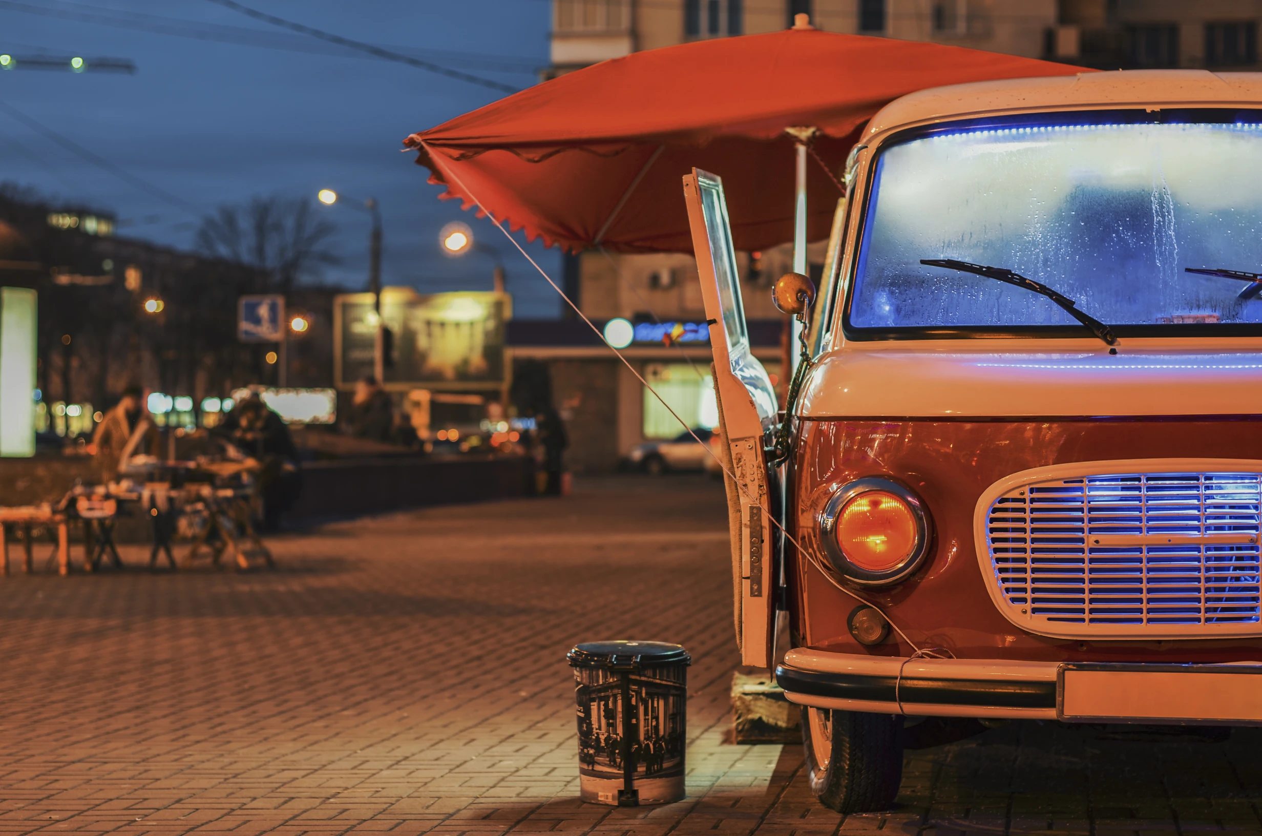 unlocked van
