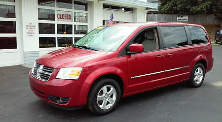 08 Dodge Grand Caravan SXT/ Dual DVD