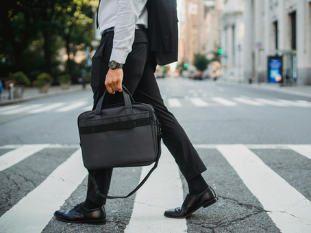 The Benefits and Added Convenience of Calling a Mobile Notary in California