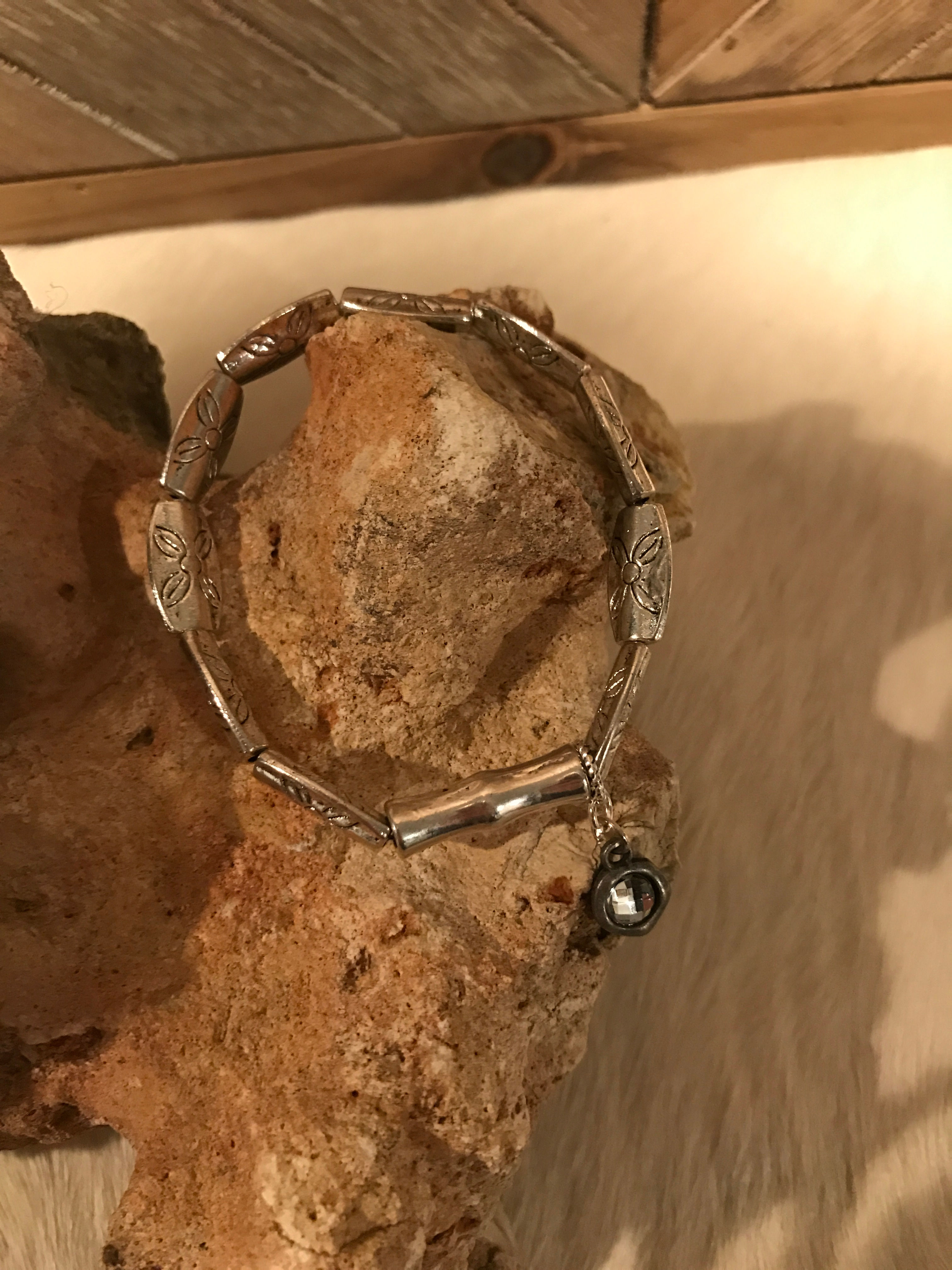 Stretch bracelet, silver with charm