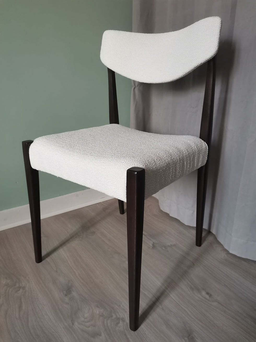 Miniature : CHAISES SCANDINAVES BLANCHES #4