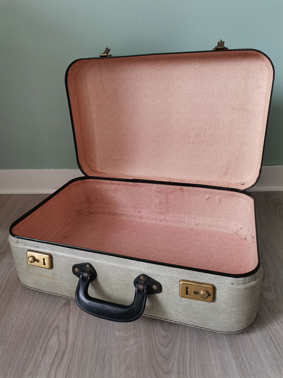 Miniature : VALISE "EN CARTON" VINTAGE