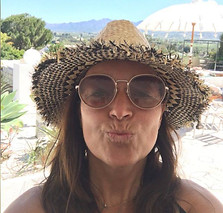 nicole yoga met suus-yoga-vakantie-yoga-