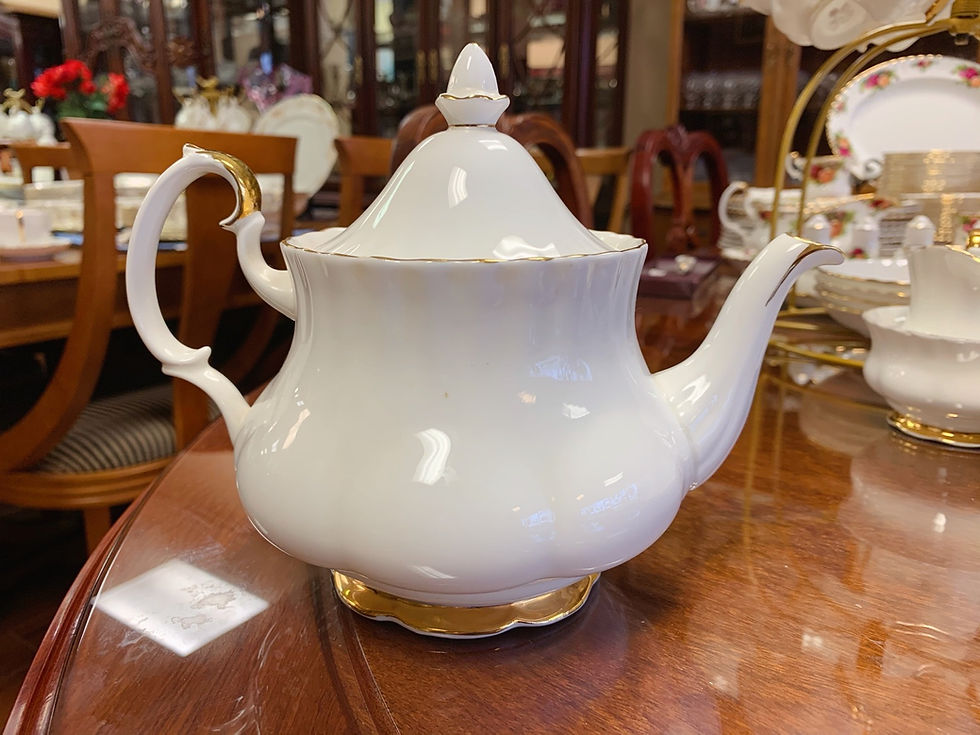 Thumbnail: Royal Albert Val D’or bone china Made in England
