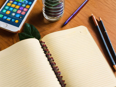 25 Journaling Prompts for High School Students to Boost Self-Reflection and Personal Growth