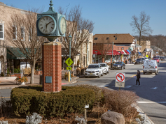 🏡 Thinking of Moving to Allendale, NJ? Here’s What You Need to Know Before You Relocate
