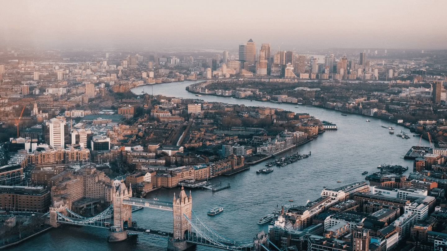 London (2).gif