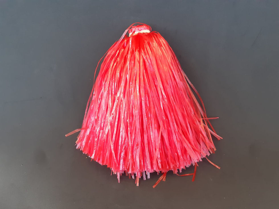 Bastkranz rot
