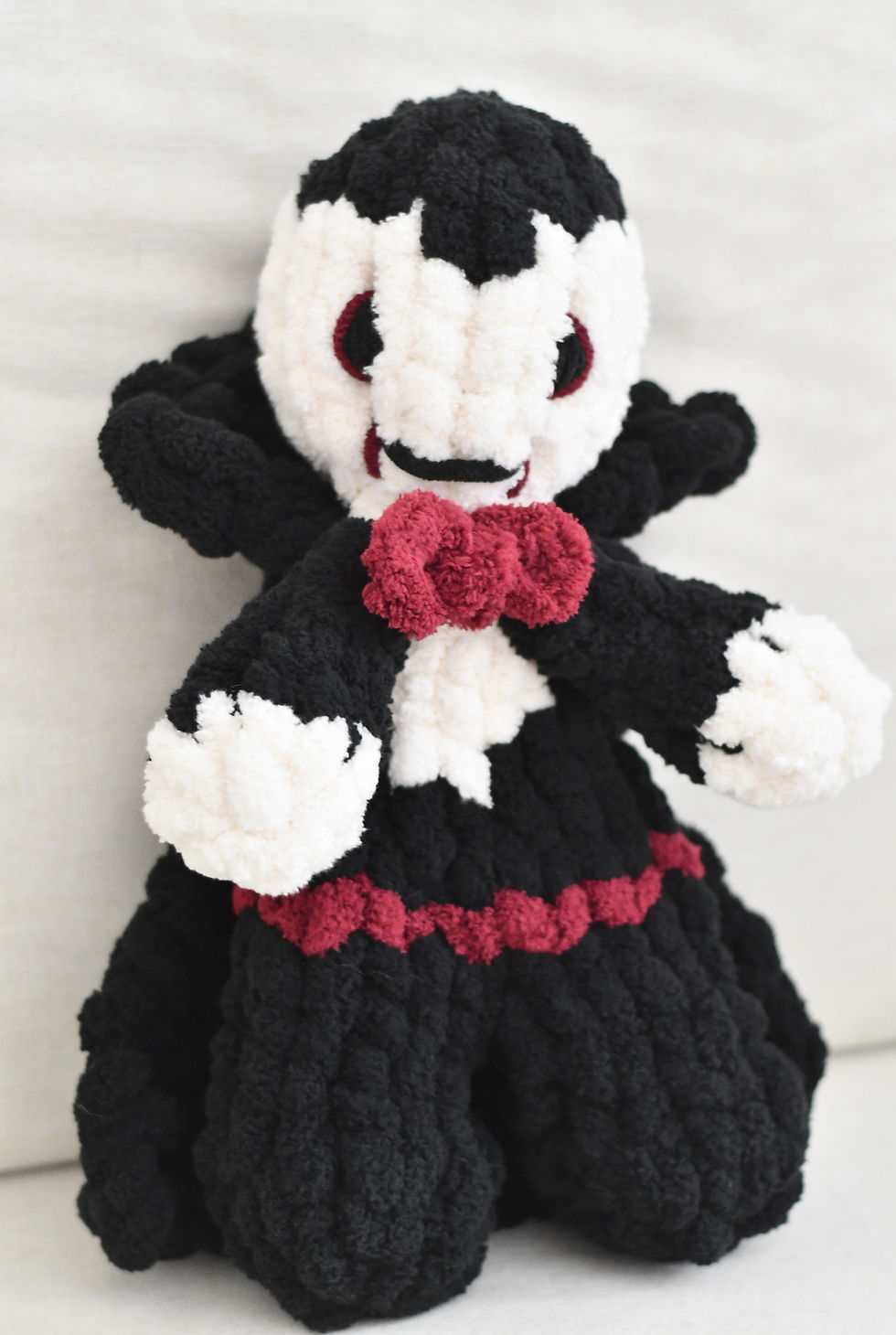 Thumbnail: Duke the Vampire Pattern Tutorial
