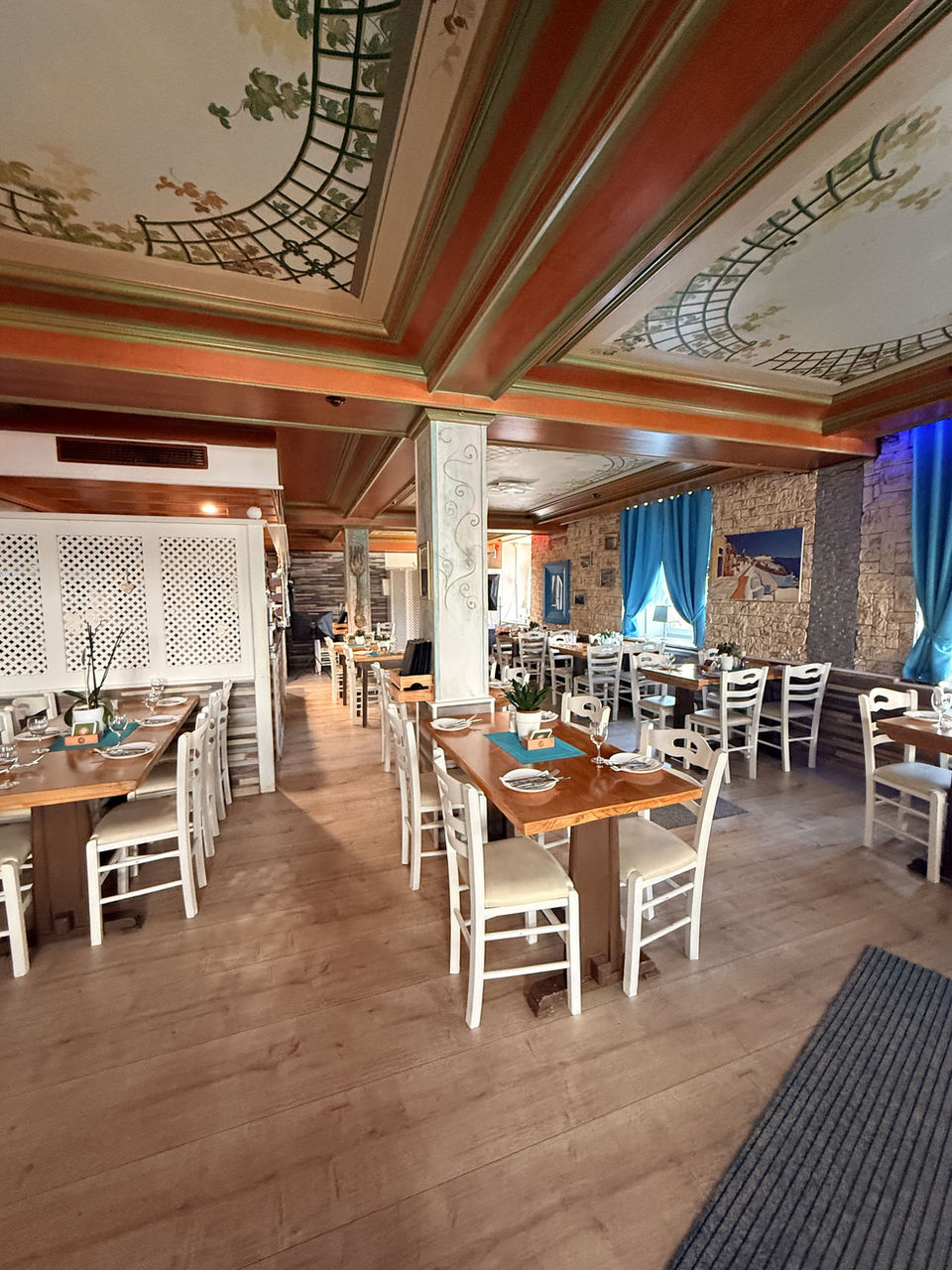 Restaurant Giamas in Prien am Chiemsee – stilvoll eingerichteter Gastraum
