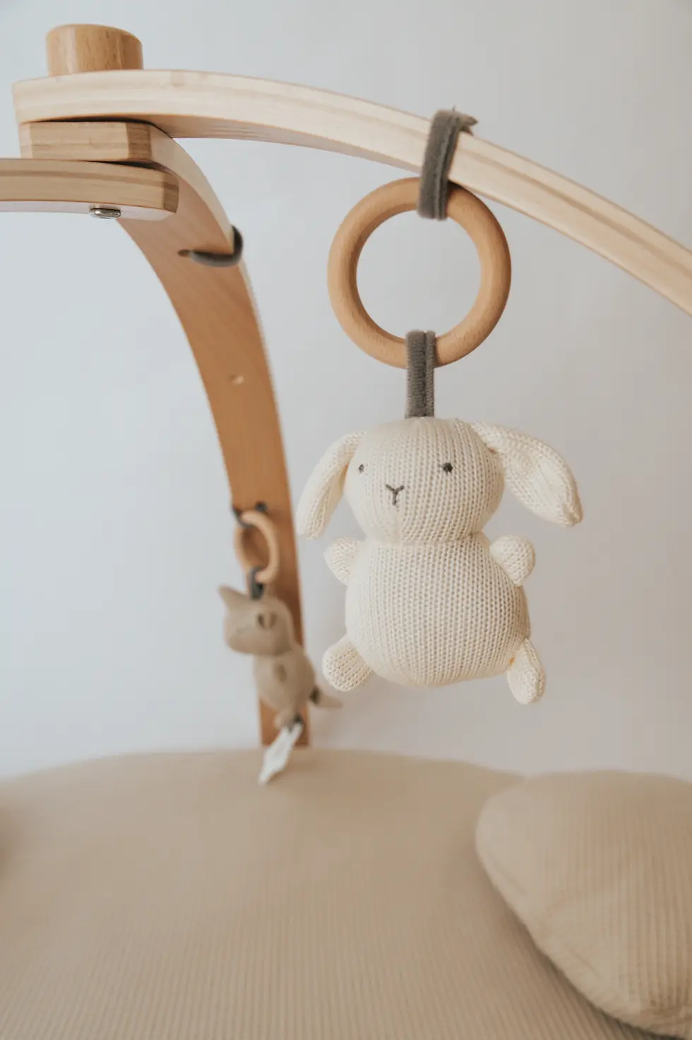 תמונה ממוזערת: אוניברסיטה לתינוק + משטח מבד במבוק - קואלה