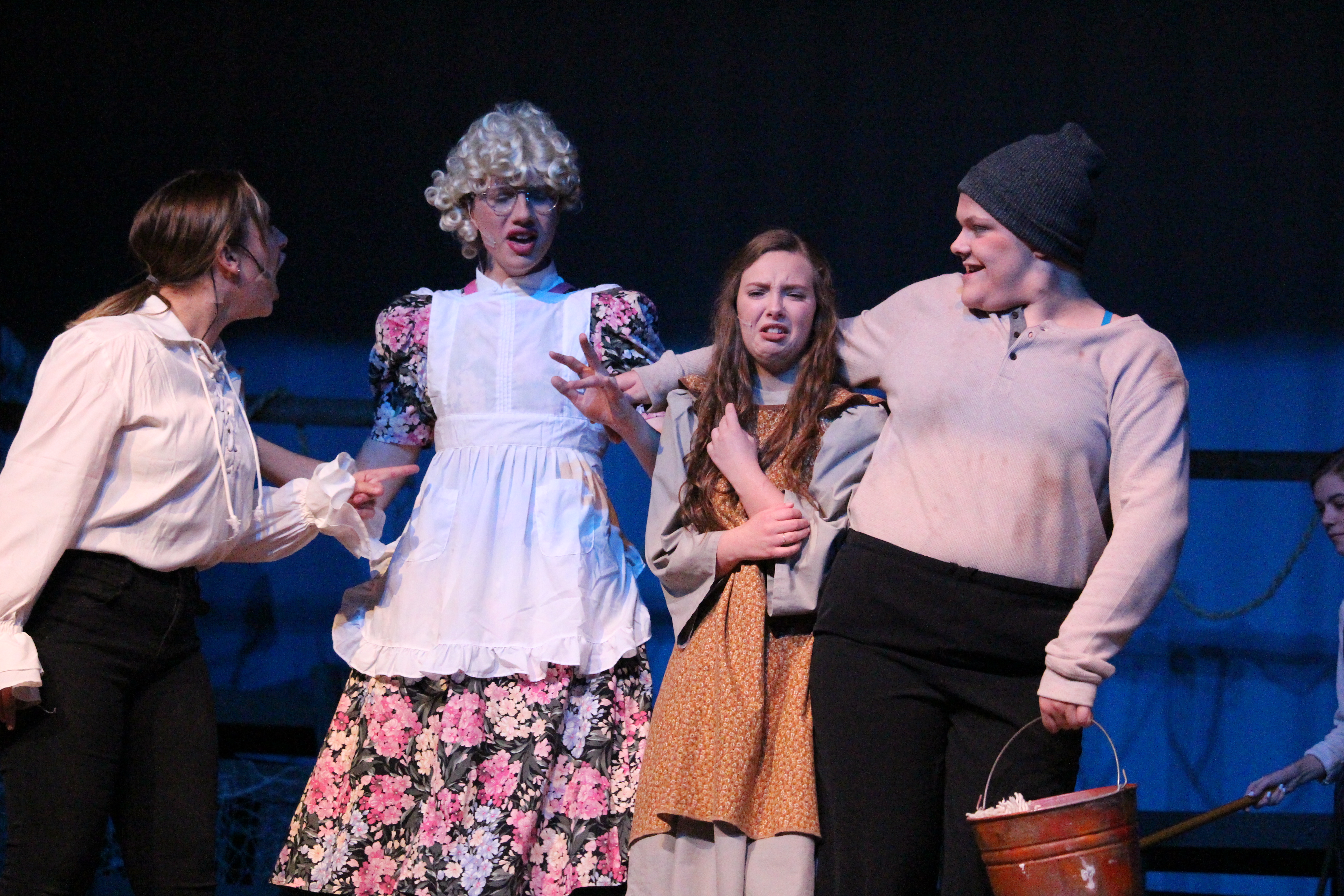 Hannah Fall Play (564)