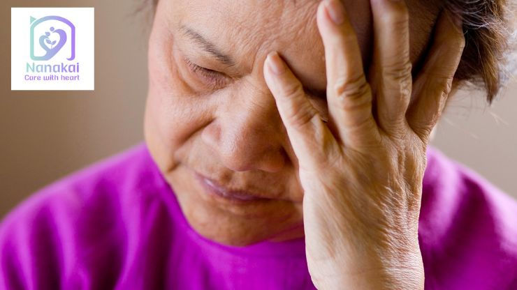 Người bị suy giảm trí nhớ thường trở nên dễ cáu kỉnh, bồn chồn, nghi ngờ.
