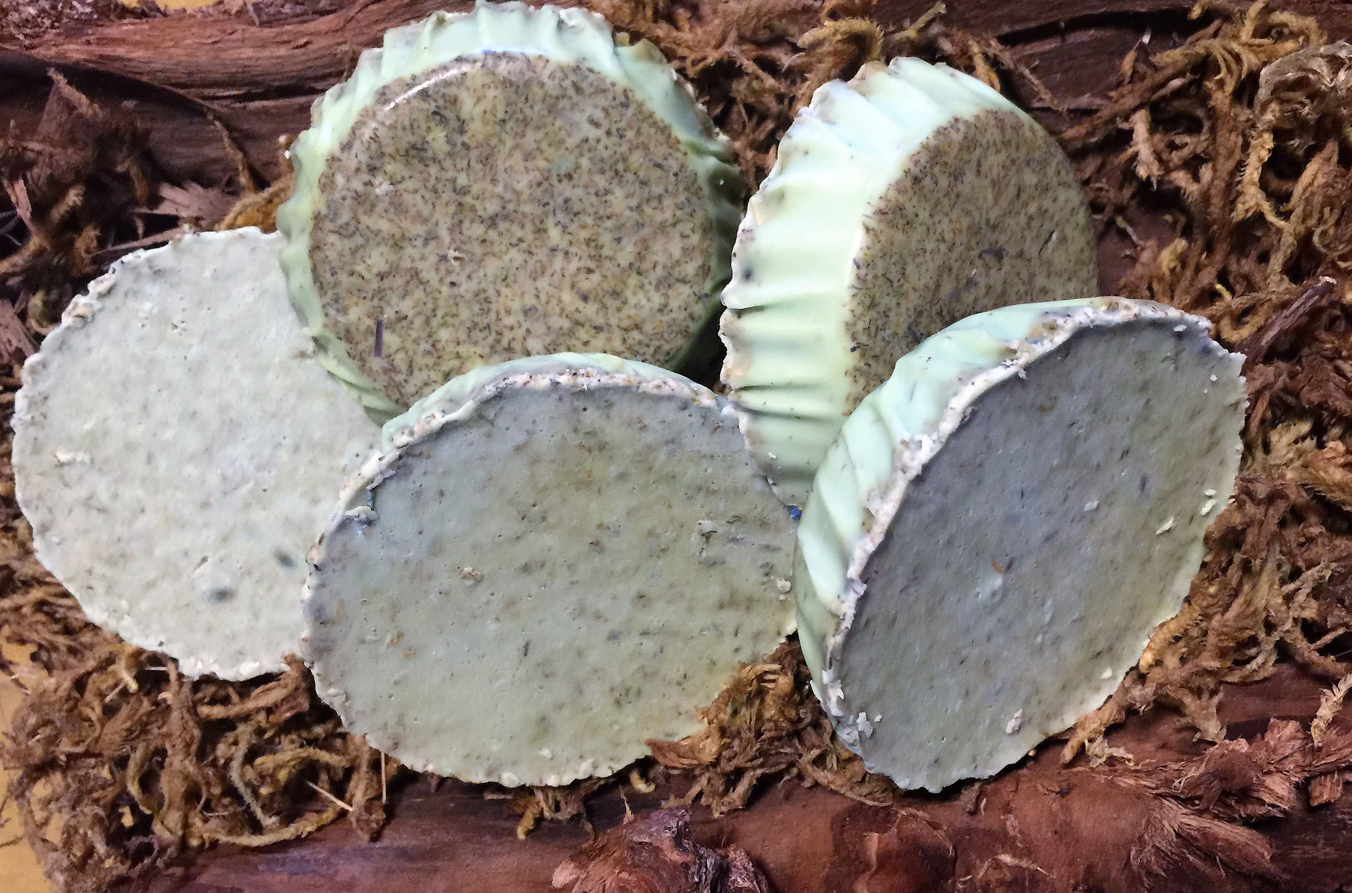 Chamomile Delight 2.0 oz bar