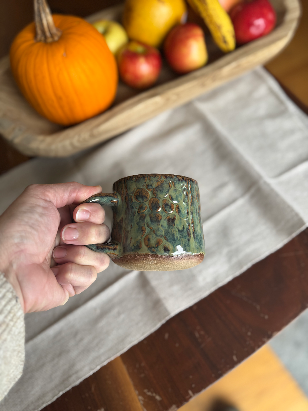 Thumbnail: Cabin mug, dragon scales