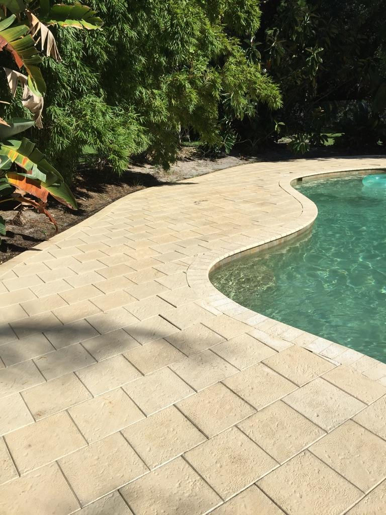 Pool Pavers clean