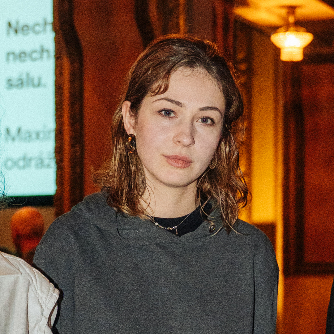olena vesela.jpg