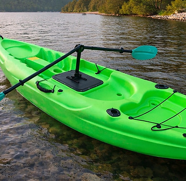 SOT with Trin Track kayak_staged_lake.jpg