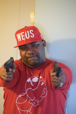 Ep. 3 Negro 2_edited