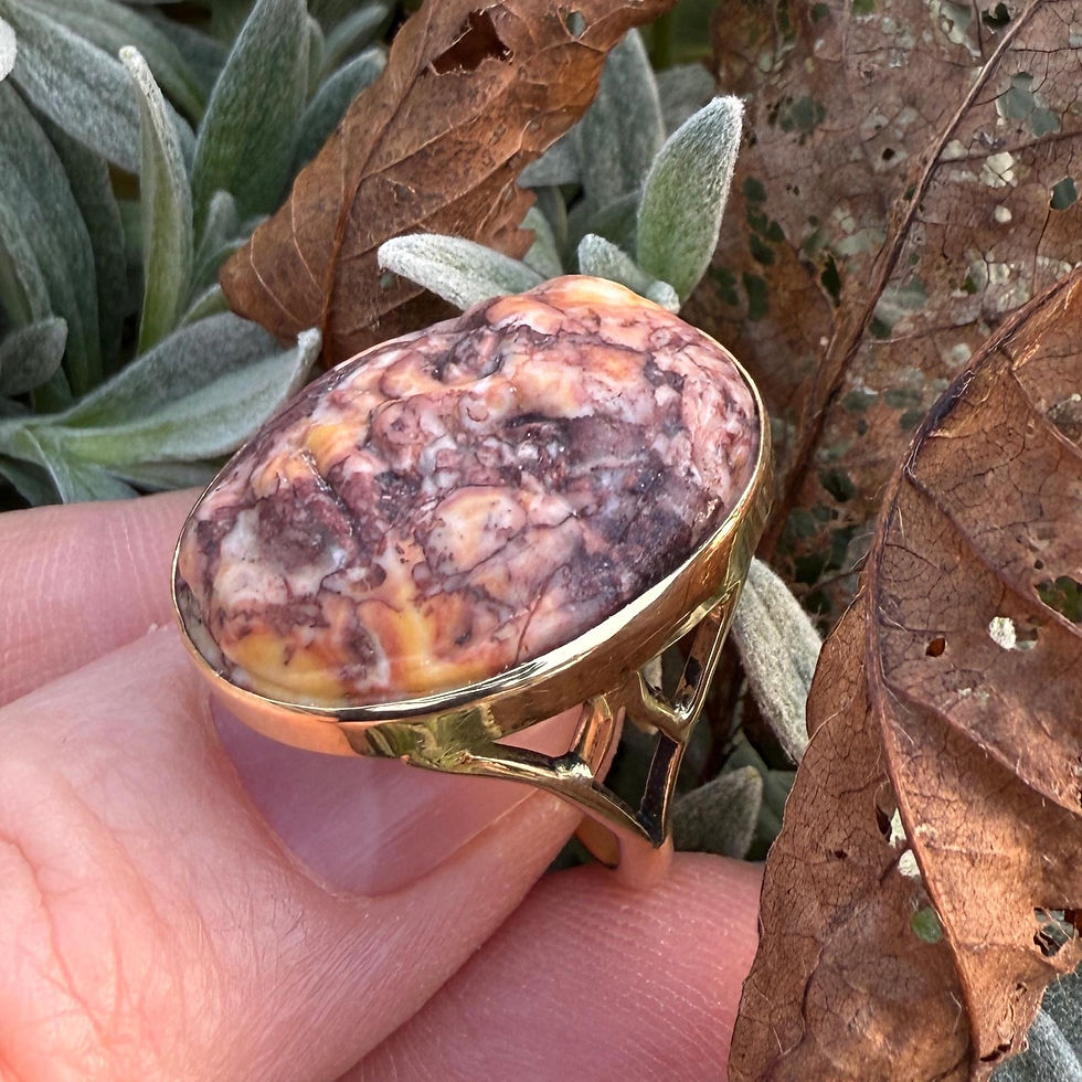 Thumbnail: Comical Face Cameo Ring in Brescia Marble, 17th–18th century; 19th century mount