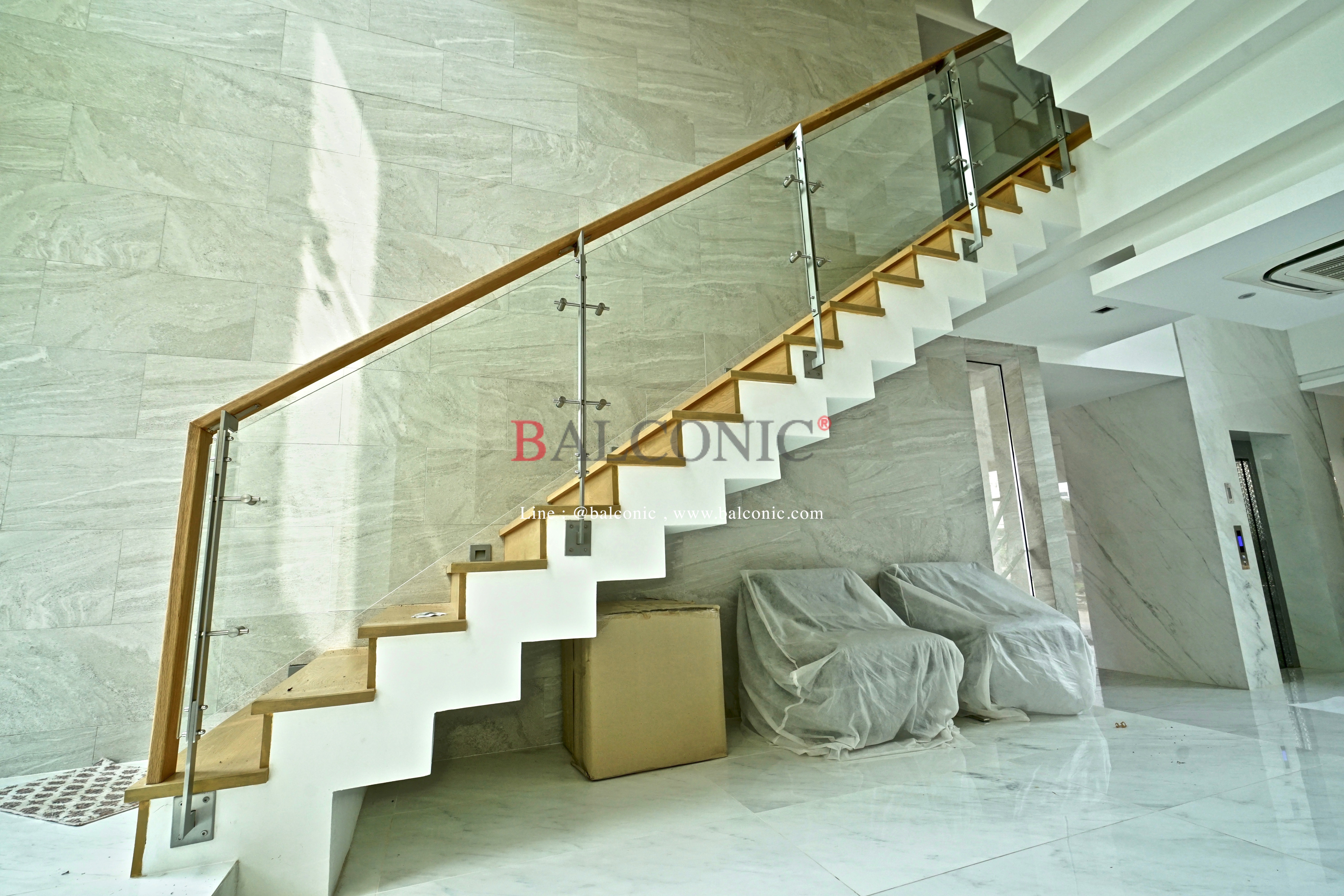 Stainless Balconic SB-130