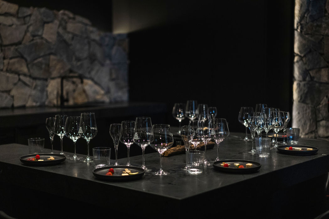 Mount Macedon Winery, Macedon Ranges, Winery Weddings, Cellar Door, Wine Tastings, Events Venue & UUMM Restaurant