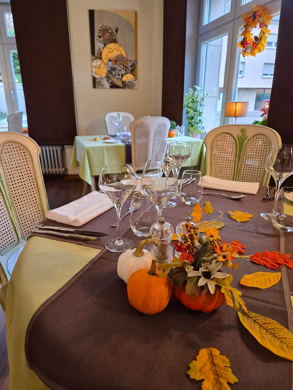 Table dressée et décoration d’automne au Restaurant Weidendall à Kopstal