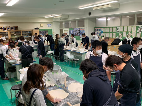 第４回定例会「武州飯能うどん　打って食べて体験会」