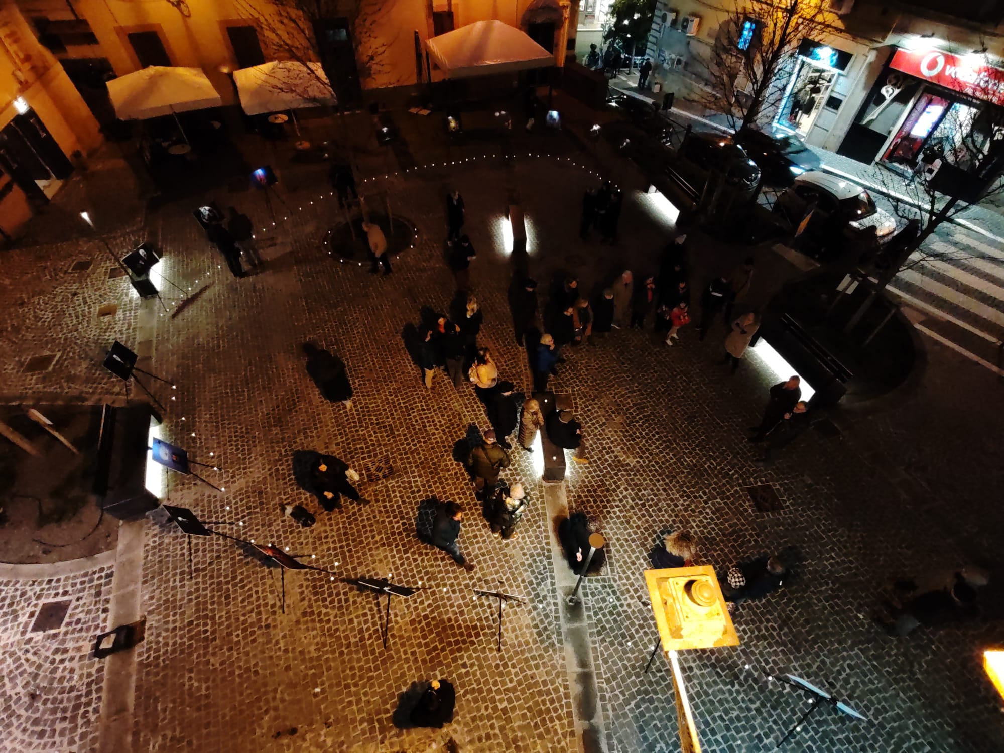 FOTO Imago in Absentia Lumis (1).jpg
