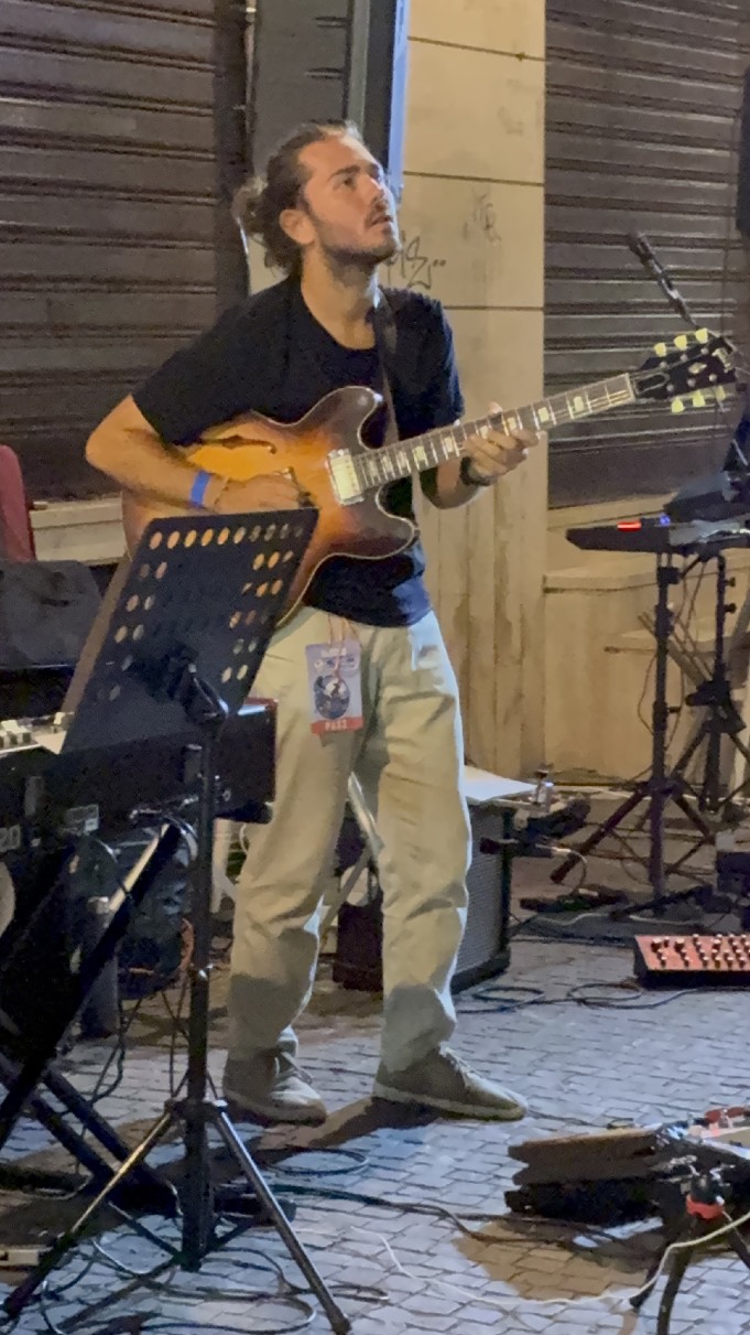 edoardo_liberati_chitarra.jpg