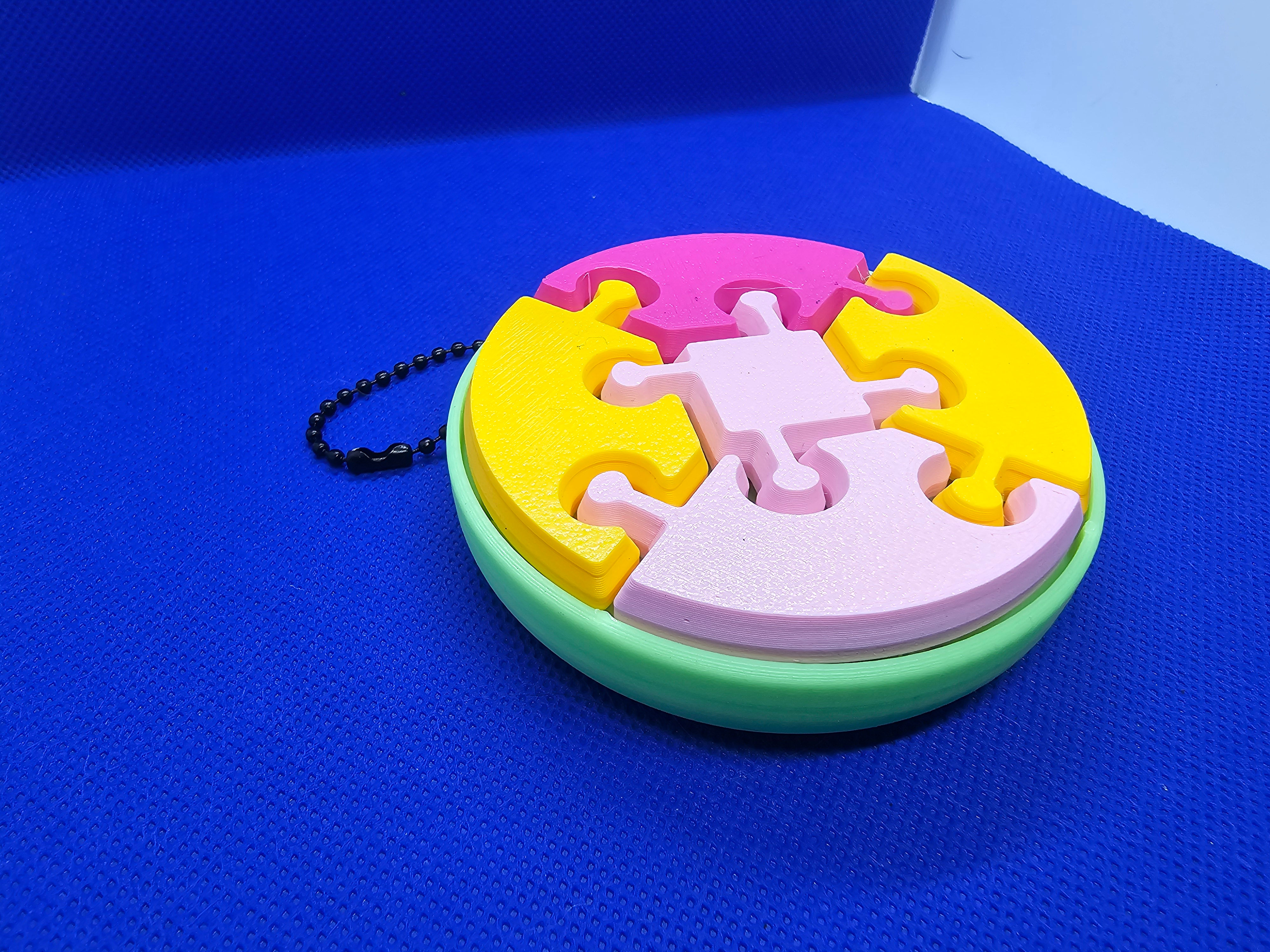 Circle 5 button click it keychain 