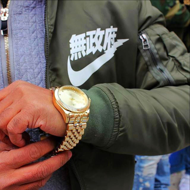 Thumbnail: THE TIMELESS QUARTZ WATCH