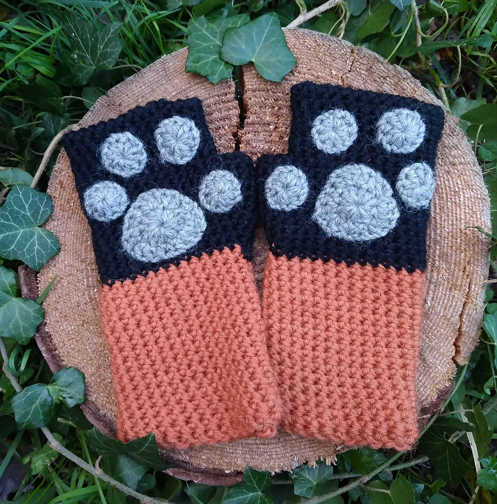 Thumbnail: Fox Paw Mittens