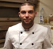 Pizzeria Melezet Pizzaiolo_edited.jpg