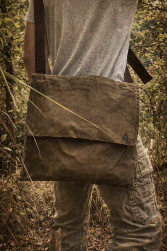 XL Haversack | Waxed Canvas XL Haversack | Waxed Canvas