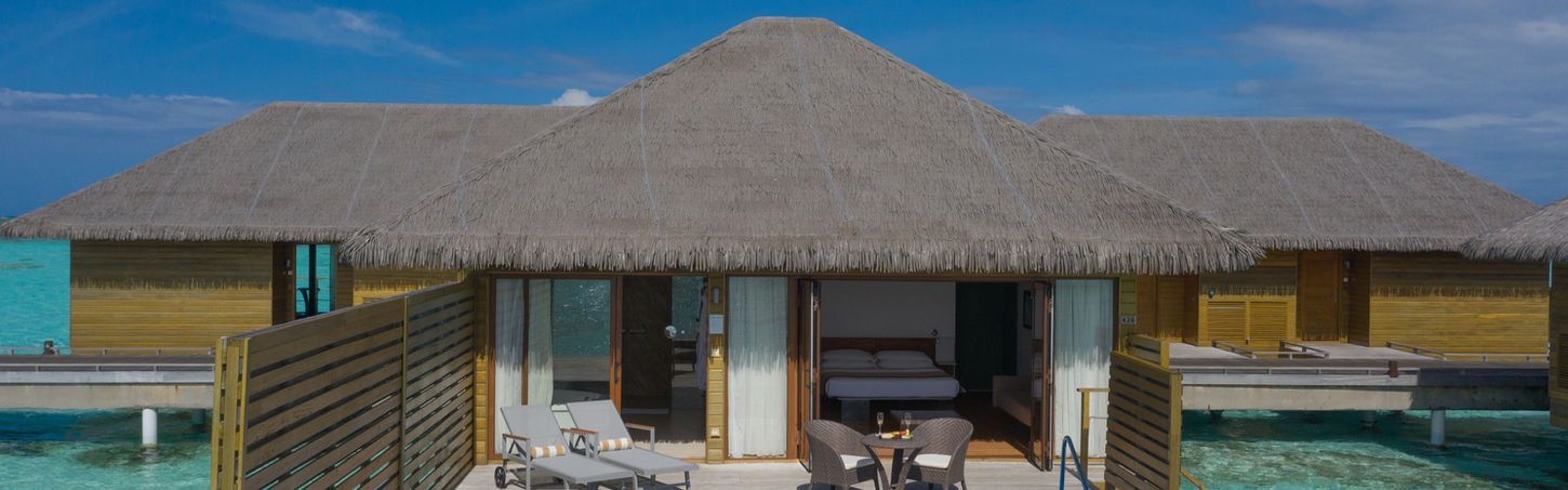 For an exclusive experience in the Maldives with Cocoon Maldives Resort makes sure that couples and families can experience moments of tranquility and relaxation in a unique location nestled in the Indian Ocean.