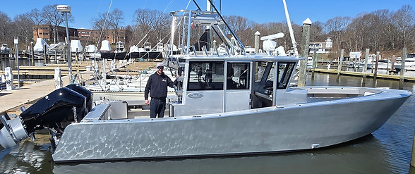 34 Fish Around pilot house