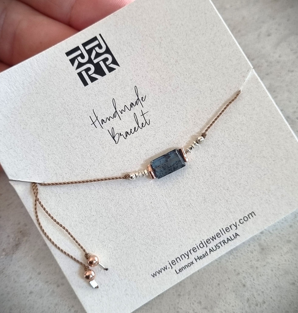 Thumbnail: Faceted Kyanite Bracelet