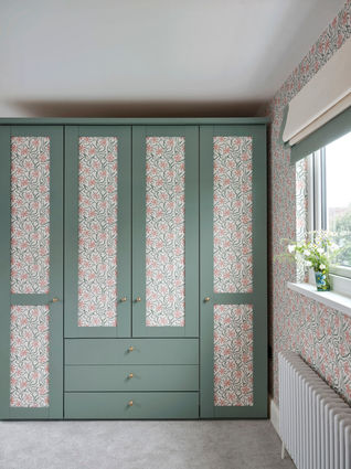 HarrietSaleLtdBedroomWardrobe1