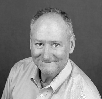 Steve Barry Photo_edited.jpg