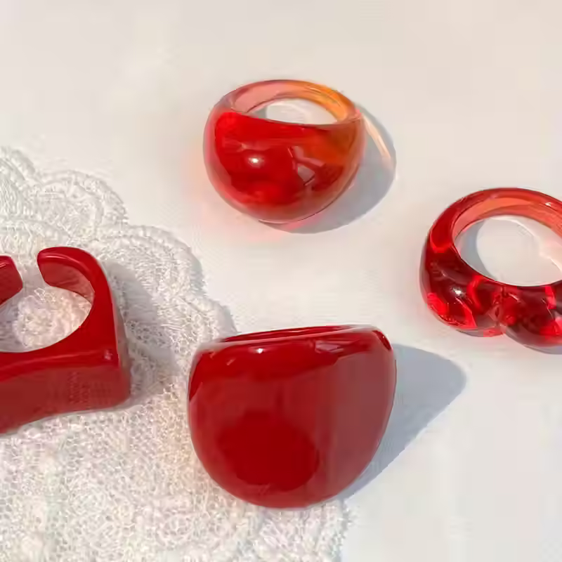 Прев'ю: Women's NFC Statement Resin Ring – Ruby Red Collection