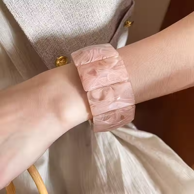 Прев'ю: Women's NFC Luxury Acrylic Stretch Bracelet – Beige Collection