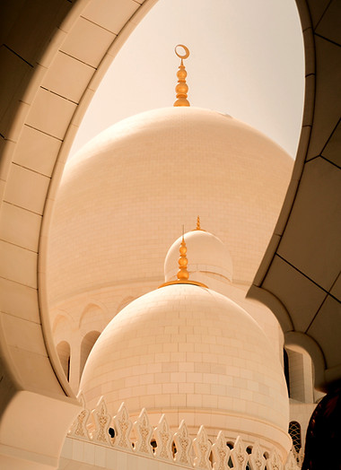 Exterior of White Mosque_edited_edited.j